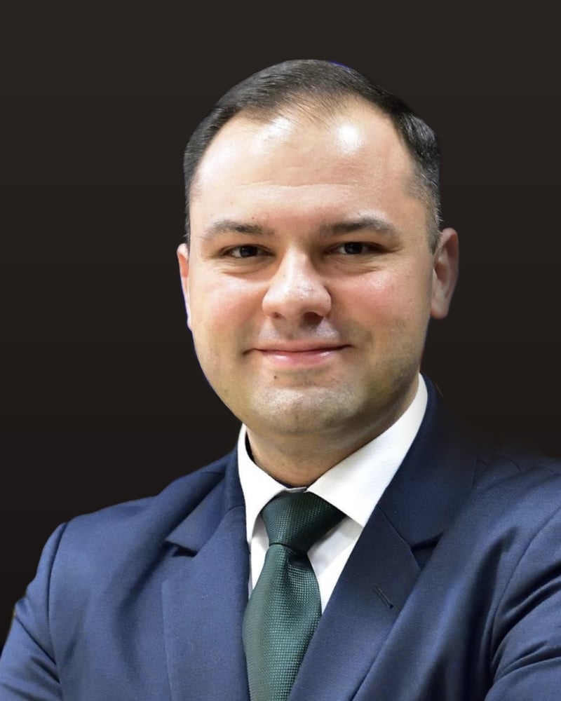 Portret: Mihnea S. Stoica